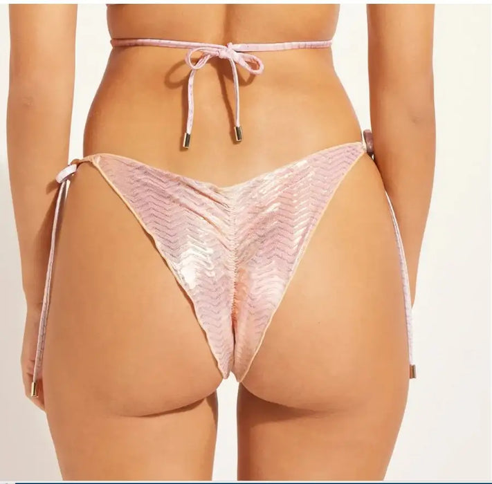 Personal Shopper | Kaufen Sie aus Brasilien - Calcinha De Biquíni Brasileira Com Amarração Metallic Skin - Rosa - 1 Einheit (DDP)