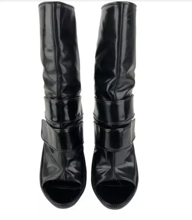 Personal shopper | Buy from Brazil  - Plataforma Givenchy Verniz Wedges - BHRK1518 - 1 item (DDP)