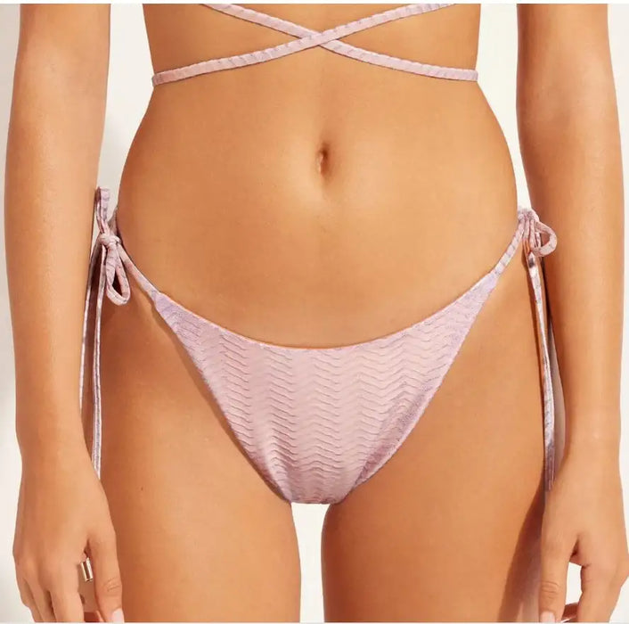 Personal Shopper | Kaufen Sie aus Brasilien - Calcinha De Biquíni Brasileira Com Amarração Metallic Skin - Rosa - 1 Einheit (DDP)