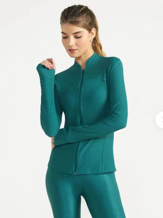 Personal Shopper | Buy from Brazil  - Track&field Clothes - 8 units (DDP)