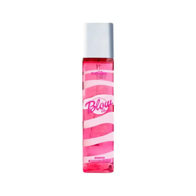 Hot Flowers Blow Beijos Body Splash – Refreshing Strawberry & Cream Scent – 6.08 oz (180 ml) – An elegant bottle of Blow Beijos Body Splash, showcasing its delicate design and the captivating strawberry and cream essence, ready to refresh your skin – Buy now at MKPBR.COM – Worldwide Shipping.