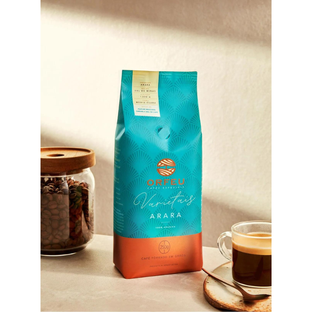  Orfeu Varietais Arara Whole Bean Coffee, Sul de Minas, 100% Arabica, Medium-Light Roast, 250g (8.8 oz)