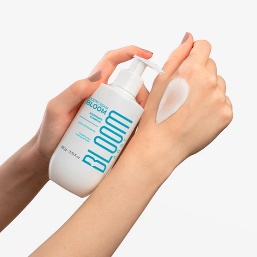 Bloom Body Bloom Body Cream Deodorant Moisturizing Body Cream Pistachio & Vanilla, Intense Hydration + Silky Feel – 7.05 oz (200 g) after-shower moisturizing routine for soft skin – Buy now at MKPBR.COM – Worldwide Shipping