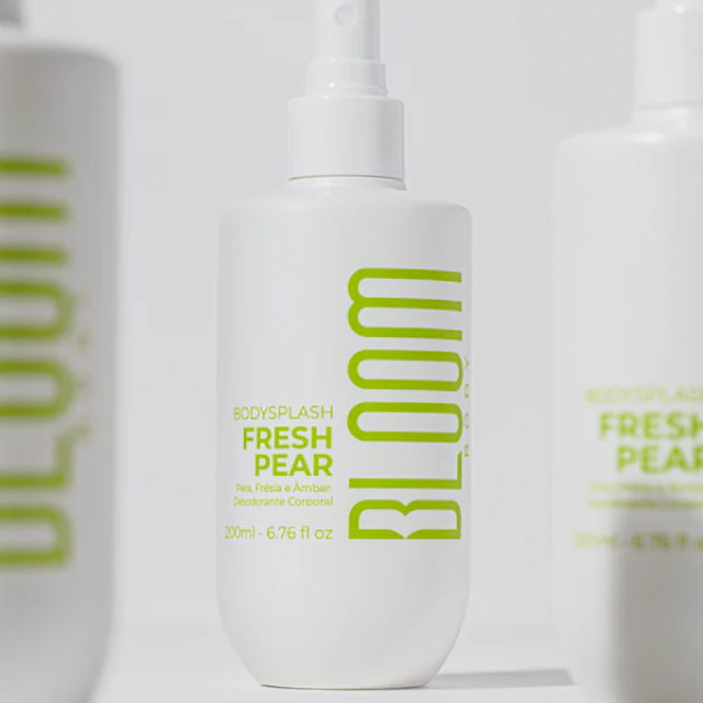 Bloom Body Fresh Pear Body Splash Body Mist Cologne Spray, Fresh Fruity-Floral Scent (Moderate) – 6.76 fl oz (200 ml) close-up of product name and branding – Buy now at MKPBR.COM – Worldwide Shipping