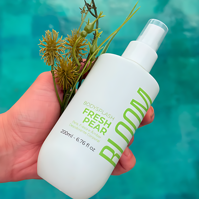 Bloom Body Fresh Pear Body Splash Body Mist Cologne Spray, Fresh Fruity-Floral Scent (Moderate) – 6.76 fl oz (200 ml) spray nozzle close-up for fine mist application – Buy now at MKPBR.COM – Worldwide Shipping