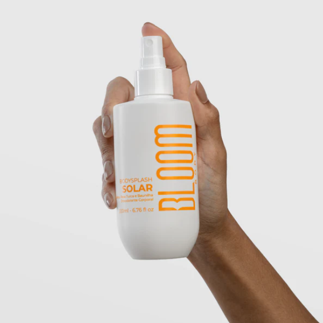 Bloom Body Solar Body Splash Body Mist Cologne Spray, Warm Sophisticated Floral Scent – 6.76 fl oz (200 ml) spray nozzle close-up for fine mist application – Buy now at MKPBR.COM – Worldwide Shipping
