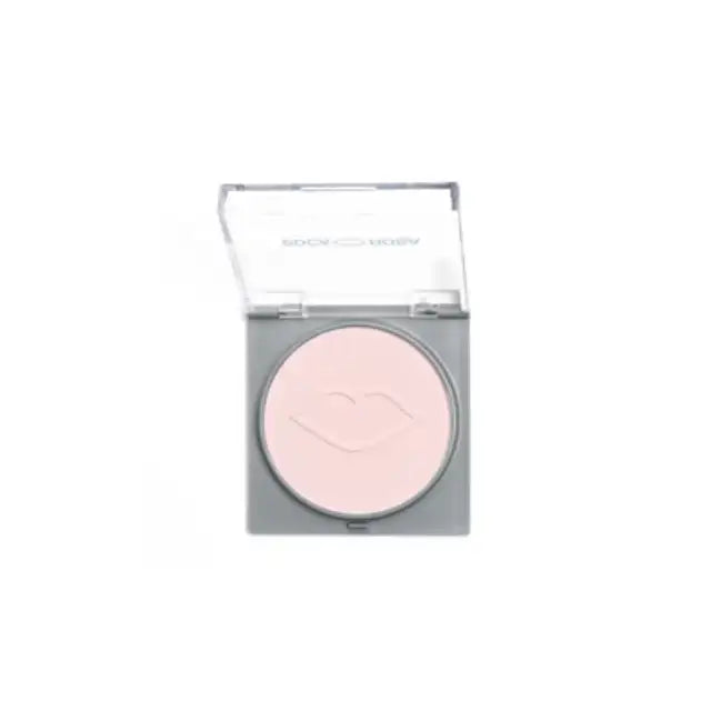 Get a natural, perfected finish with Boca Rosa Jujuba shade translucent powder – Buy now at MKPBR.COM – Worldwide Shipping