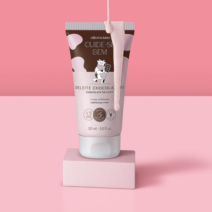 Boticário Cuide-se Bem Deleite Chocolatudo exfoliating body cream styled on a bathroom shelf, Brazilian bath and body ritual – Buy now at MKPBR.COM – Worldwide Shipping