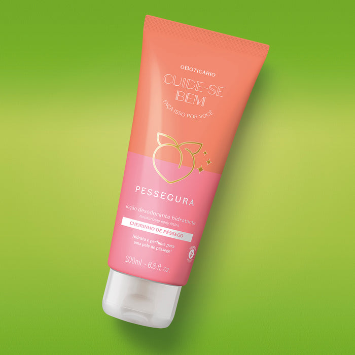 Close-up of the tilted Boticário Pessegura moisturizing body lotion 200 ml tube showing the peach graphic and Cuide-se Bem label – Buy now at MKPBR.COM – Worldwide Shipping