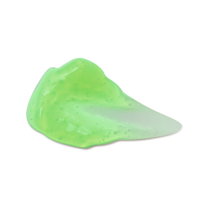 Close-up texture swatch of the translucent green apple facial gel moisturizer by Boticário Cuide-se Bem Feira – Buy now at MKPBR.COM – Worldwide Shipping