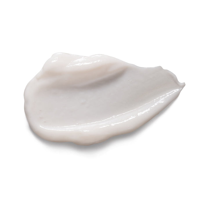 Close-up sensorial swatch of the creamy Boticário Match conditioner texture showing its smooth shine-sealing consistency for dry dull hair – Buy now at MKPBR.COM – Worldwide Shipping