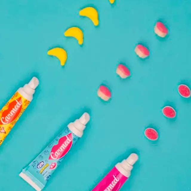 Carmed Fini Lip Balm Kit: Dentaduras, Bananas, Beijos – 3 x 0.35 oz (10g) – Discover the joy of Fini-inspired lip care from MKPBR Wellness – Buy now at MKPBR.COM – Worldwide Shipping