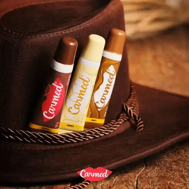 Carmed Sweet Line Lip Balm Kit: Brigadeiro Ana Castela, Leite Condensado, Doce de Leite – 3 x 0.35 oz (10g) – Delightful Brazilian dessert-flavored lip balms – Buy now at MKPBR.COM – Worldwide Shipping