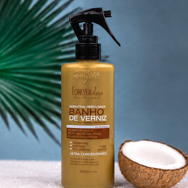  Close-up of Forever Liss Banho de Verniz 300ml packaging and professional label – Buy now at MKPBR.COM – Worldwide Shipping