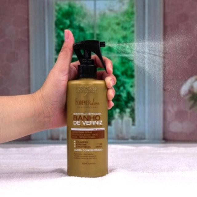 Intense mirror shine results on hair after using Forever Liss Banho de Verniz keratin – Buy now at MKPBR.COM – Worldwide Shipping