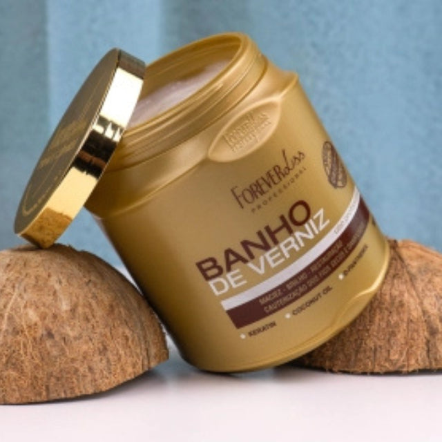 Forever Liss Banho de Verniz mask as part of a Brazilian beauty wellness routine – Buy now at MKPBR.COM – Worldwide Shipping