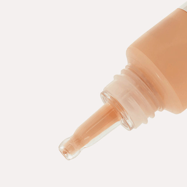 Mari Maria Makeup Hype Up Foundation - Effortless application with excellent spreadability and blending buy-mkpbr-com-worldwide-shipping