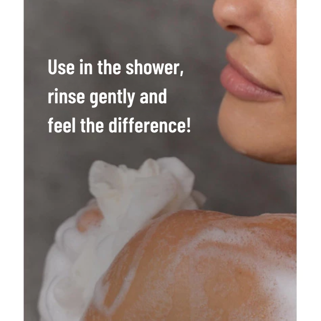 Silky texture of Muriel Bath Oil – Buy now at MKPBR.com – Worldwide Shipping