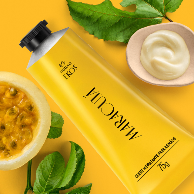 Natura Ekos Maracujá Hand Cream for 48H Moisture + Calming Care – 2.65 oz (75 g) passion fruit ingredient-inspired visual – Buy now at MKPBR.COM – Worldwide Shipping