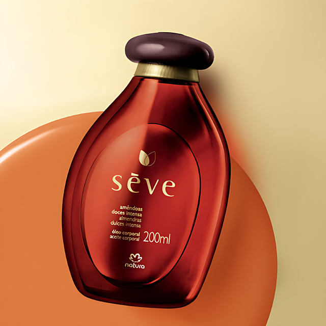 Natura Sève Sweet Almond Intense Deodorant Body Oil (In-Shower Rinse-Off) – Soft, Radiant-Looking Skin + Floral Scent – 6.76 fl oz (200 ml) oil texture close-up – Buy now at MKPBR.COM – Worldwide Shipping