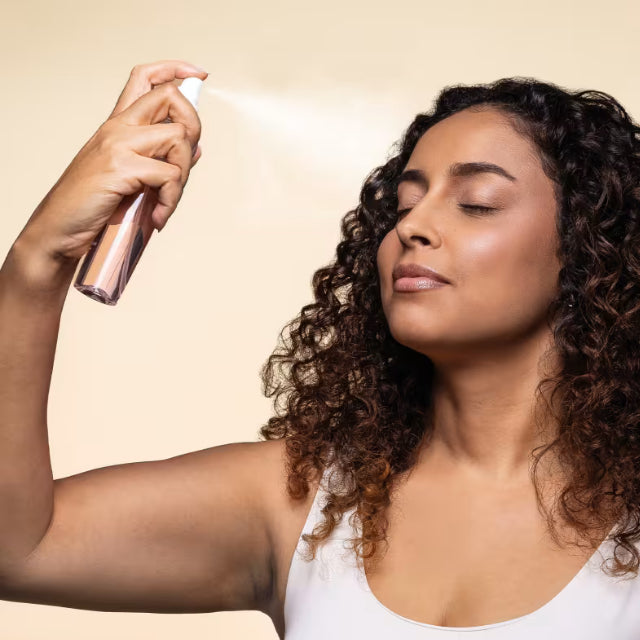 Niina Secrets Nutri Fresh spray mist application glow – Buy now at MKPBR.COM – Worldwide Shipping