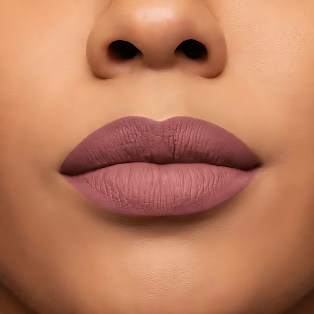 Niina Secrets Skinny Matte Lipstick Malva Camelia look – Buy now at MKPBR.COM – Worldwide Shipping
