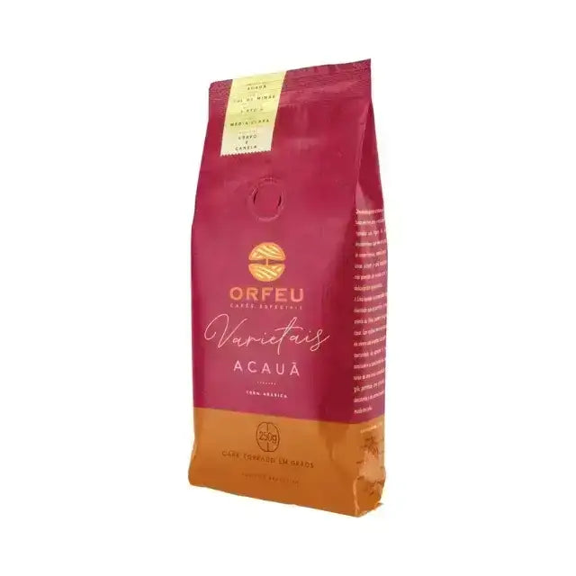 Orfeu Acauã Whole Bean Coffee – A vibrant package of Orfeu Acauã Whole Bean Coffee, highlighting its distinctive branding and 'Acauã Varietal' label. – Buy now at MKPBR.COM – Worldwide Shipping