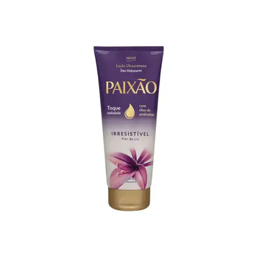 Paixão Irresistível Flor de Lis ultra‑creamy body lotion front, 200 ml purple tube isolated on white, almond oil for velvety skin. Buy now at MKPBR.COM – Worldwide Shipping