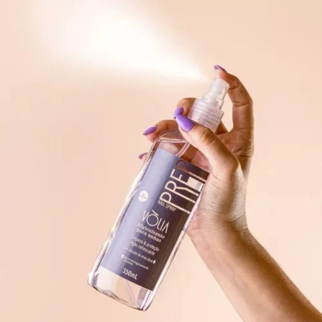 Professional nail sanitizer spray Vòlia 350ml bottle for salon hygiene and nail preparation – Buy now at MKPBR.COM – Worldwide Shipping